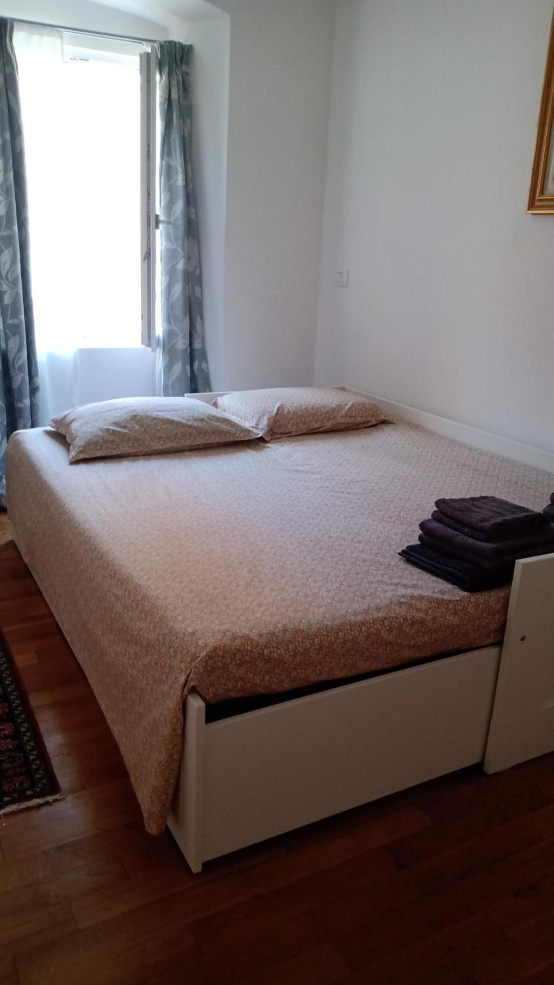 Casa Renova, Intero Appartamento, 2 Camere, Max 4 Ospiti, Trieste Zona Storica 外观 照片